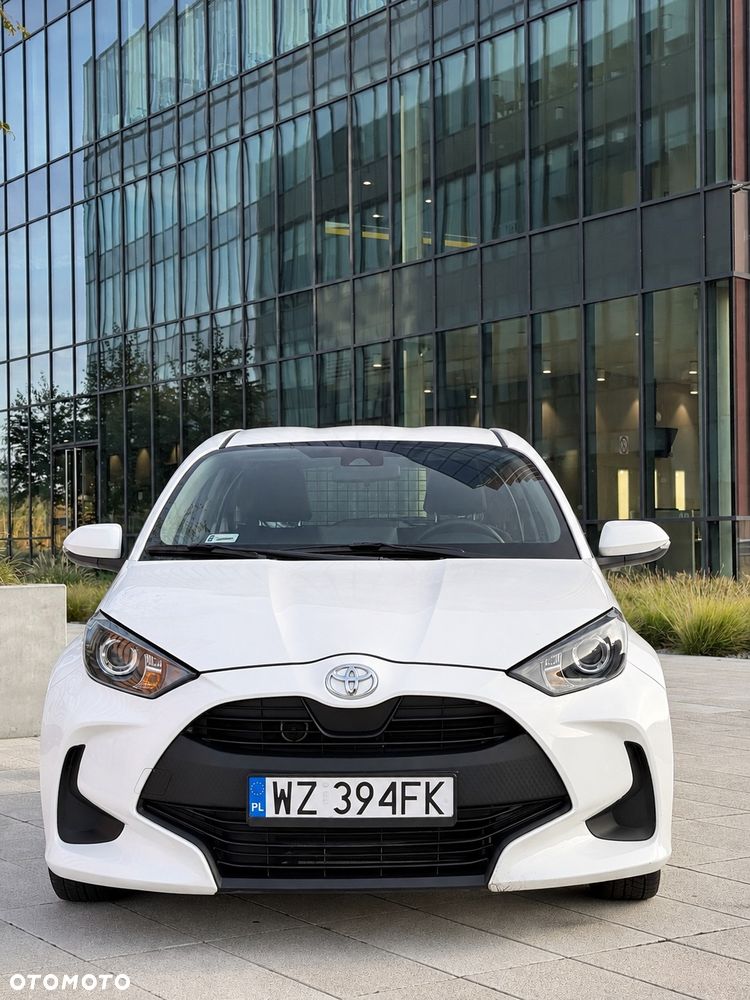 Toyota Yaris 2022 photo 3
