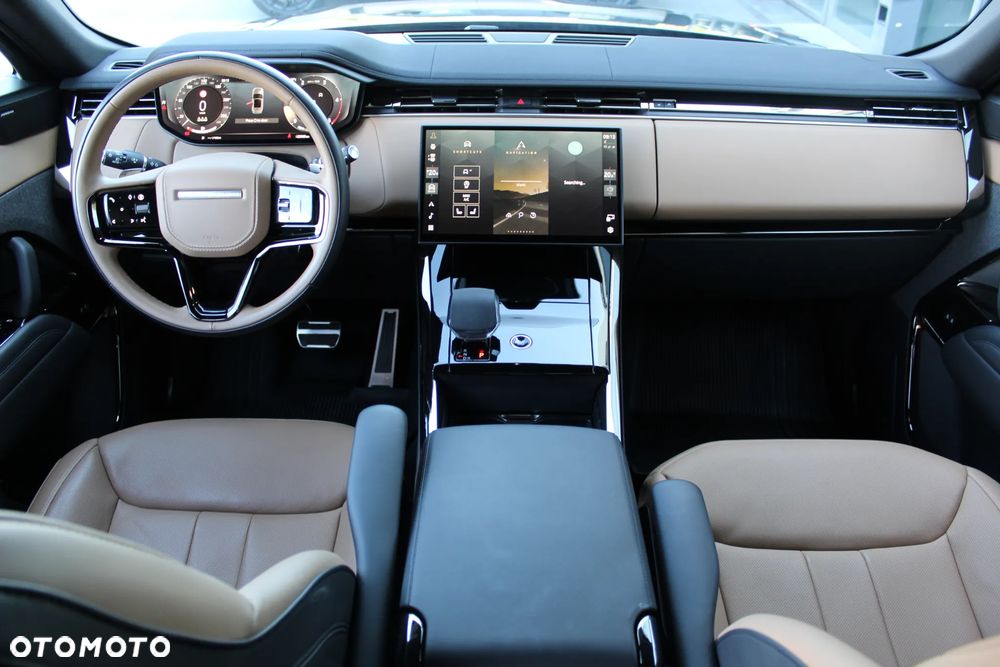 Land Rover Range Rover Sport - 13