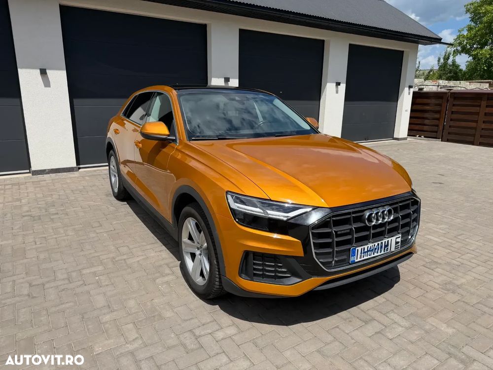 Audi Q8 - 1