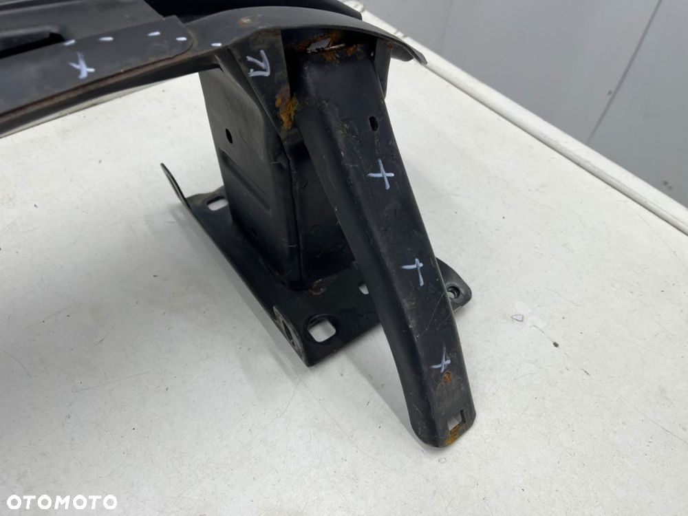 Belka zderzaka VW Passat B8 14-19r. przedlift przednie wzmocnienie pasa przód 3g0807611 - 16