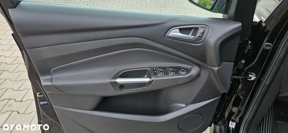Ford Grand C-MAX 1.5 EcoBoost Start-Stopp-System Titanium - 19