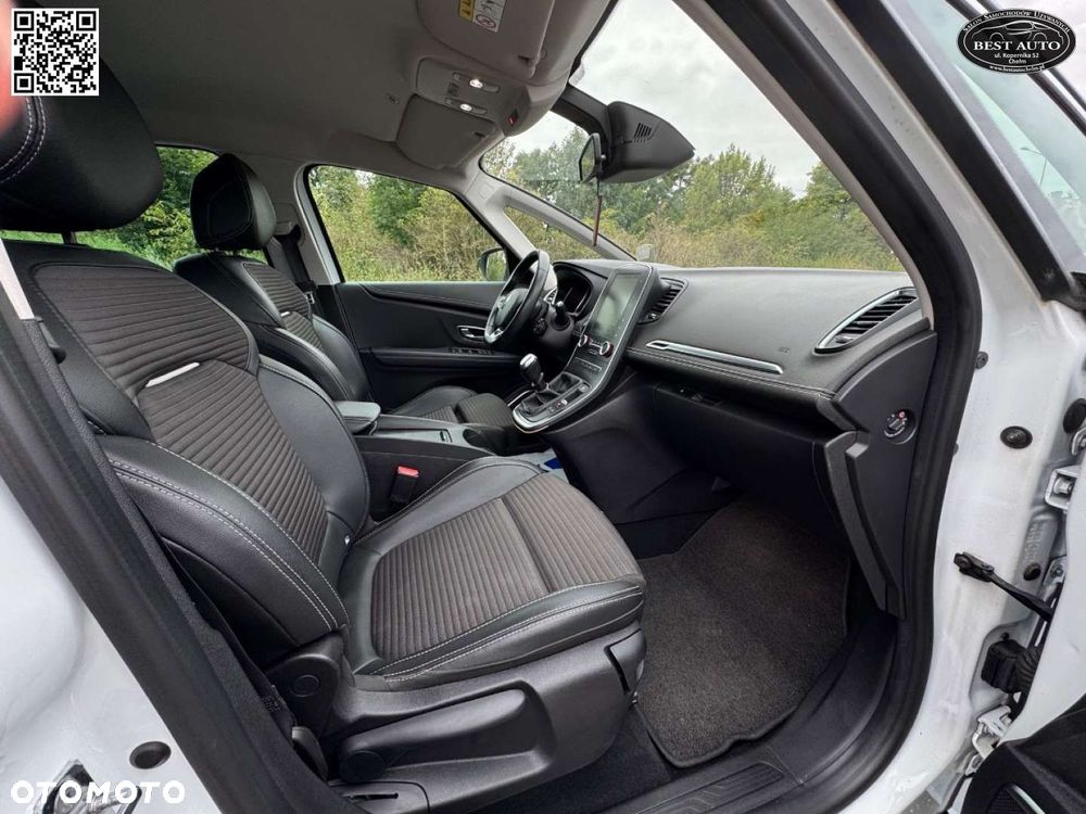 Renault Scenic - 28