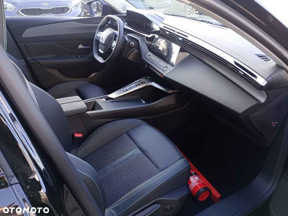 Peugeot 308 1.5 BlueHDi Allure S&S EAT8 - 22