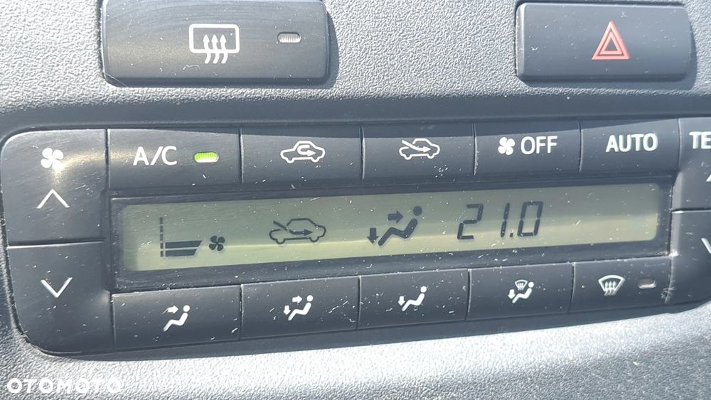 Toyota Hilux 3.0 D-4D Sol - 18