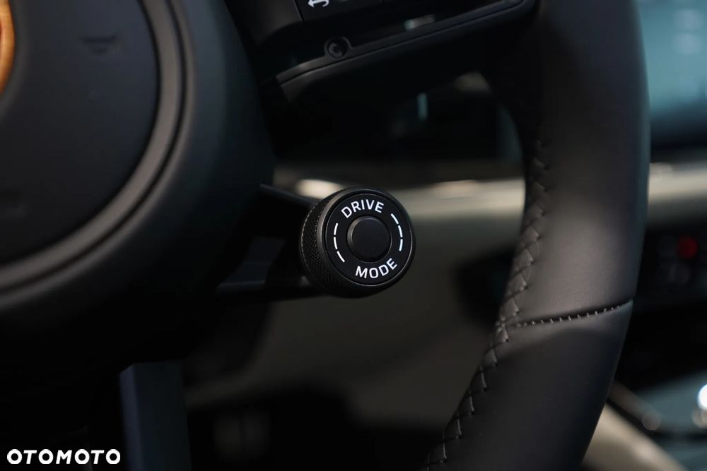 Porsche Cayenne Coupe S - 16