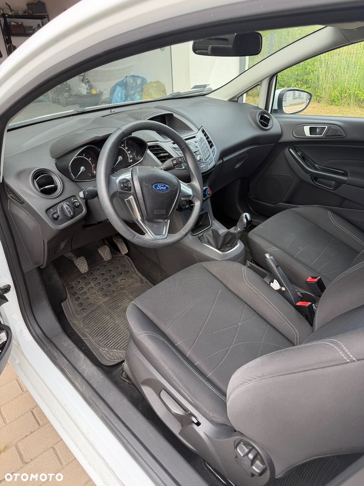 Ford Fiesta 1.25 Trend - 8