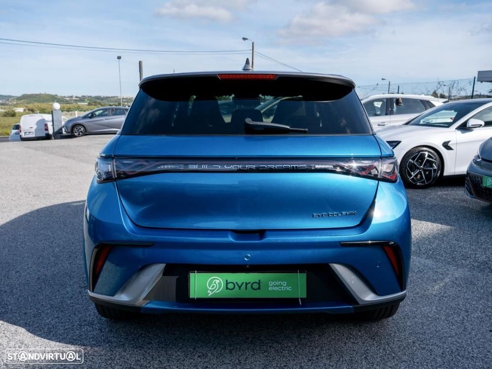 BYD Dolphin 60.4 kWh Design - 11