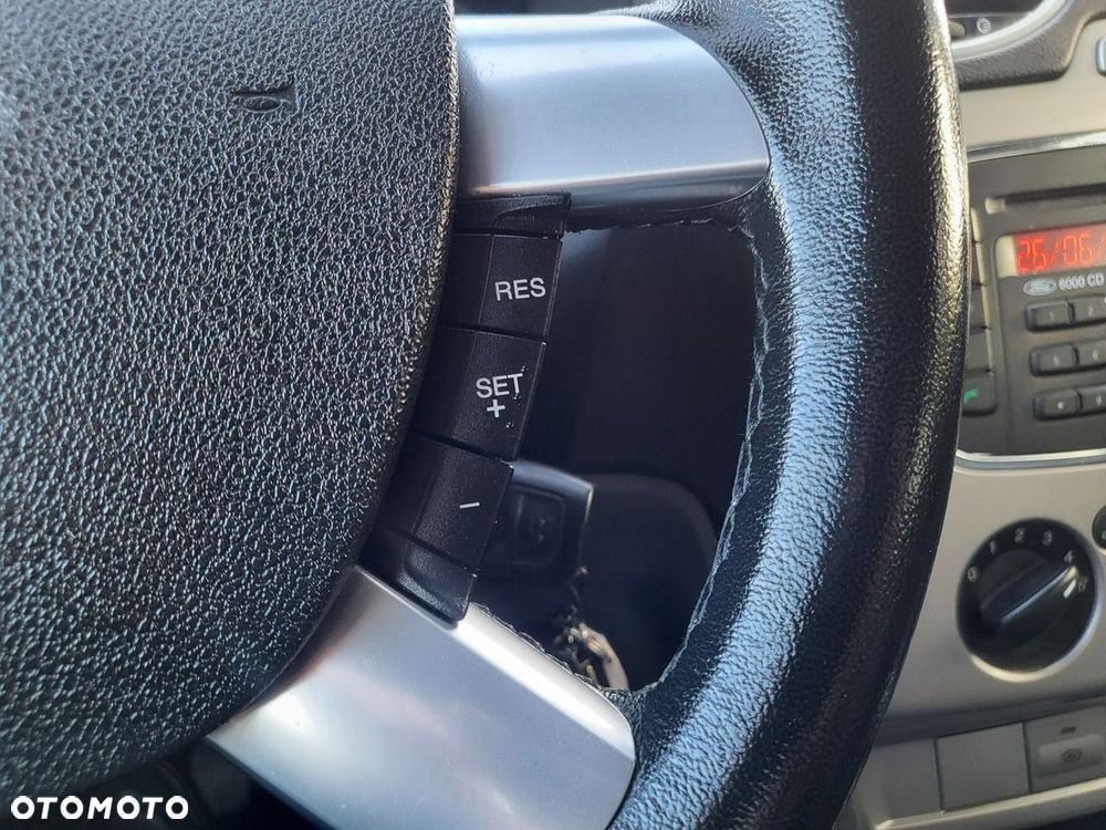 Ford Focus - 31