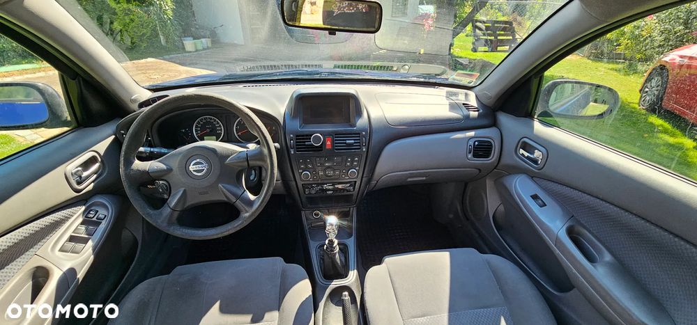 Nissan Almera 2.2 dCi acenta - 5