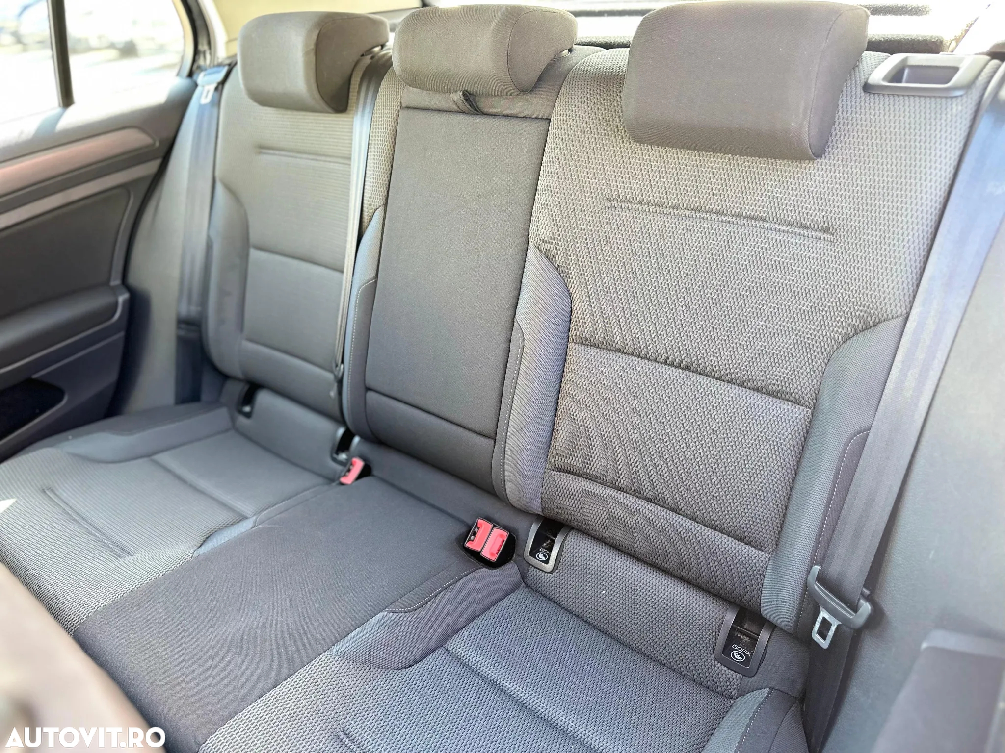 Volkswagen Golf 1.0 TSI DSG Comfortline - 18