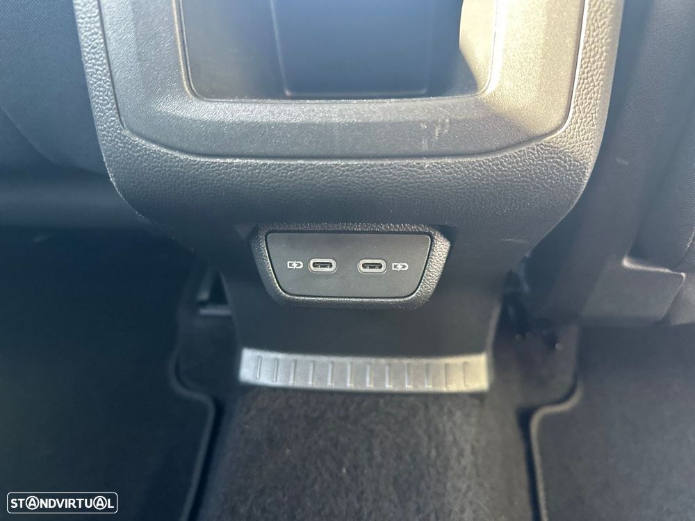 VW T-Cross - 12