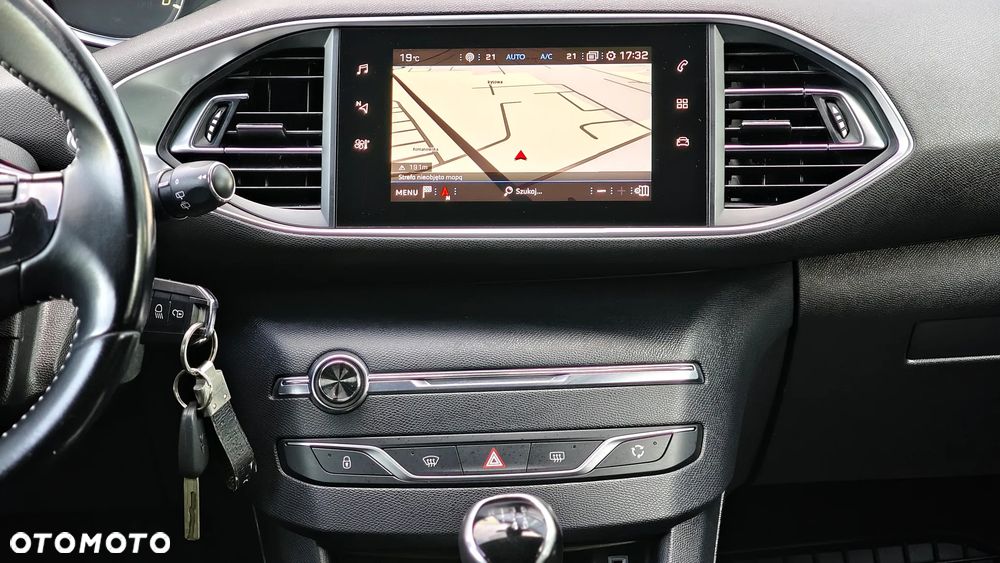 Peugeot 308 1.5 BlueHDi Active S&S - 27
