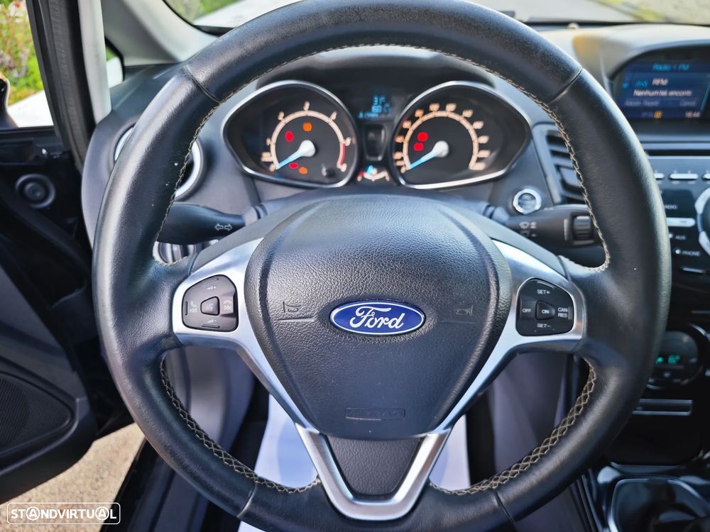 Ford Fiesta 1.5 TDCi Titanium - 13