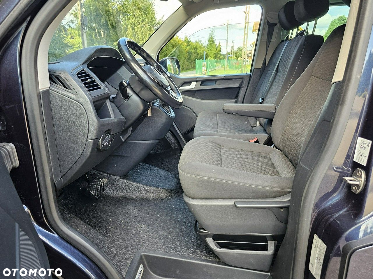 Volkswagen Caravelle 6.1 2.0 TDI L2 Highline 4Motion DSG - 11