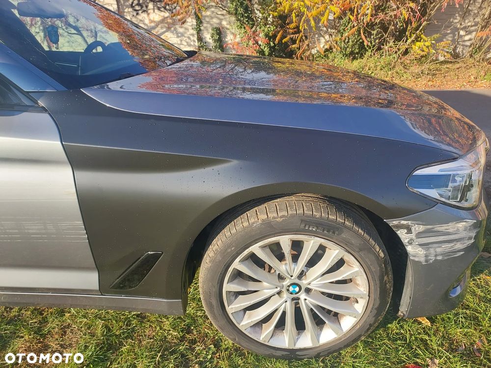 BMW Seria 5 520i Luxury Line - 8