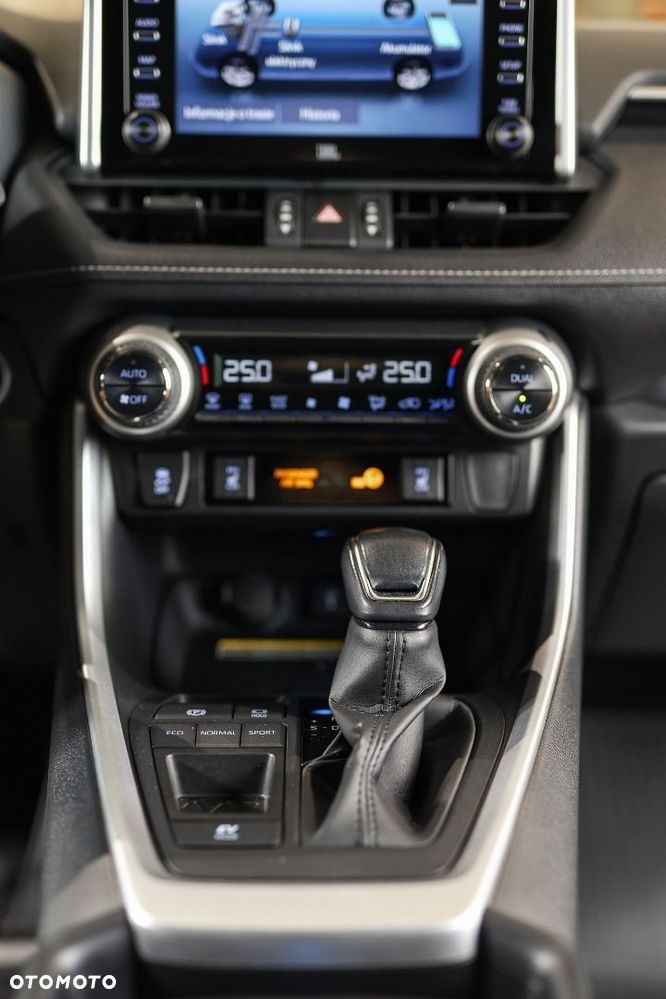Toyota RAV4 - 26