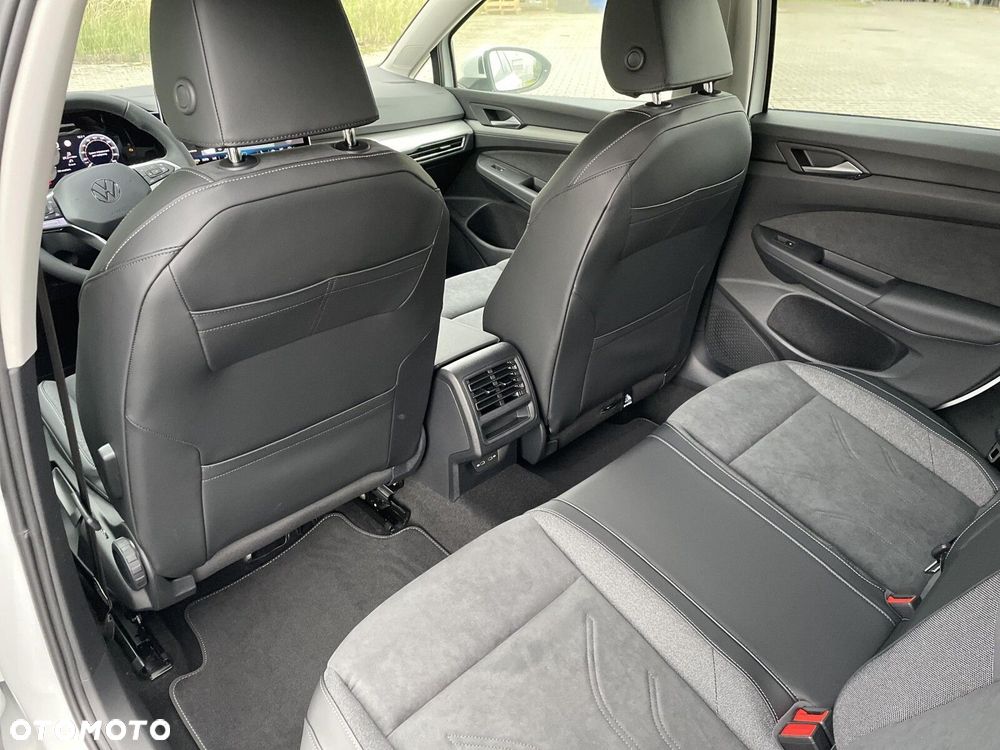 Volkswagen Golf - 17