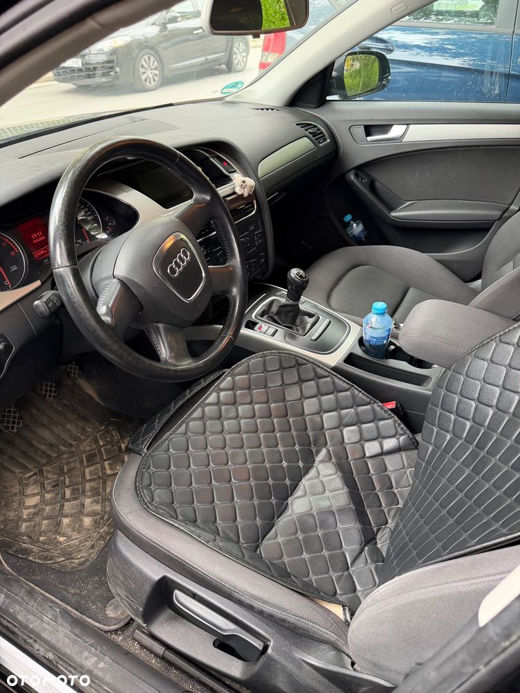 Audi A4 Avant 1.8 TFSI Ambiente - 8