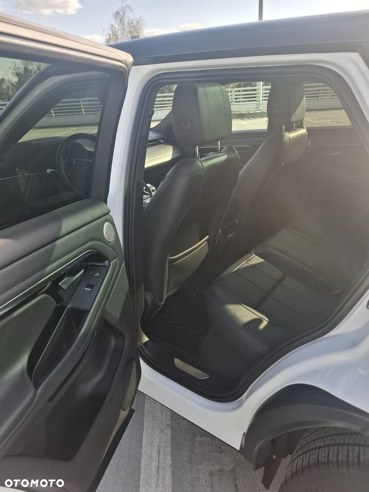 Land Rover Range Rover Evoque 2.0 D180 mHEV R-Dynamic SE - 12