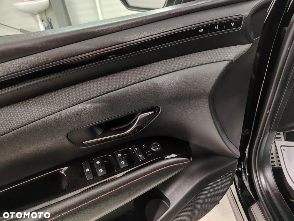 Hyundai Tucson 1.6 T-GDi HEV 2WD N Line - 31