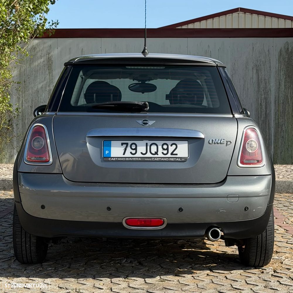 MINI 3 Portas Cooper D - 5