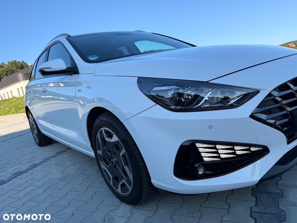Hyundai i30 1.6 CRDI 48V-Hybrid DCT Prime - 17