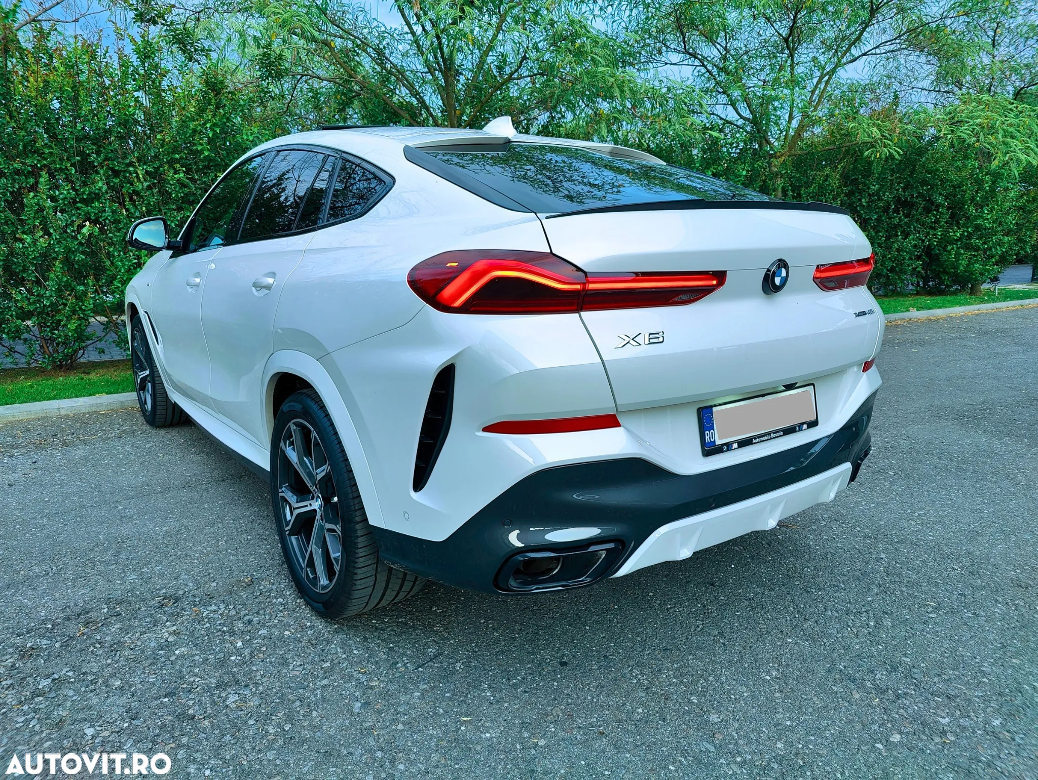 BMW X6 xDrive40i - 8