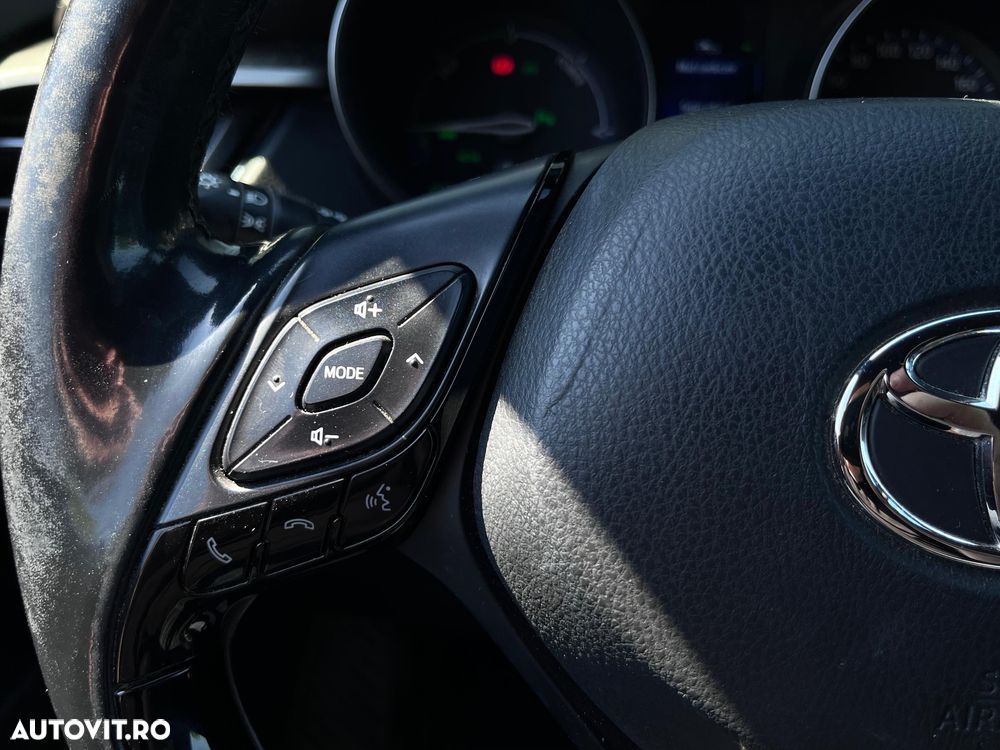 Toyota C-HR 1.8 HSD 122 CP 4x2 CVT C-lassy - 20