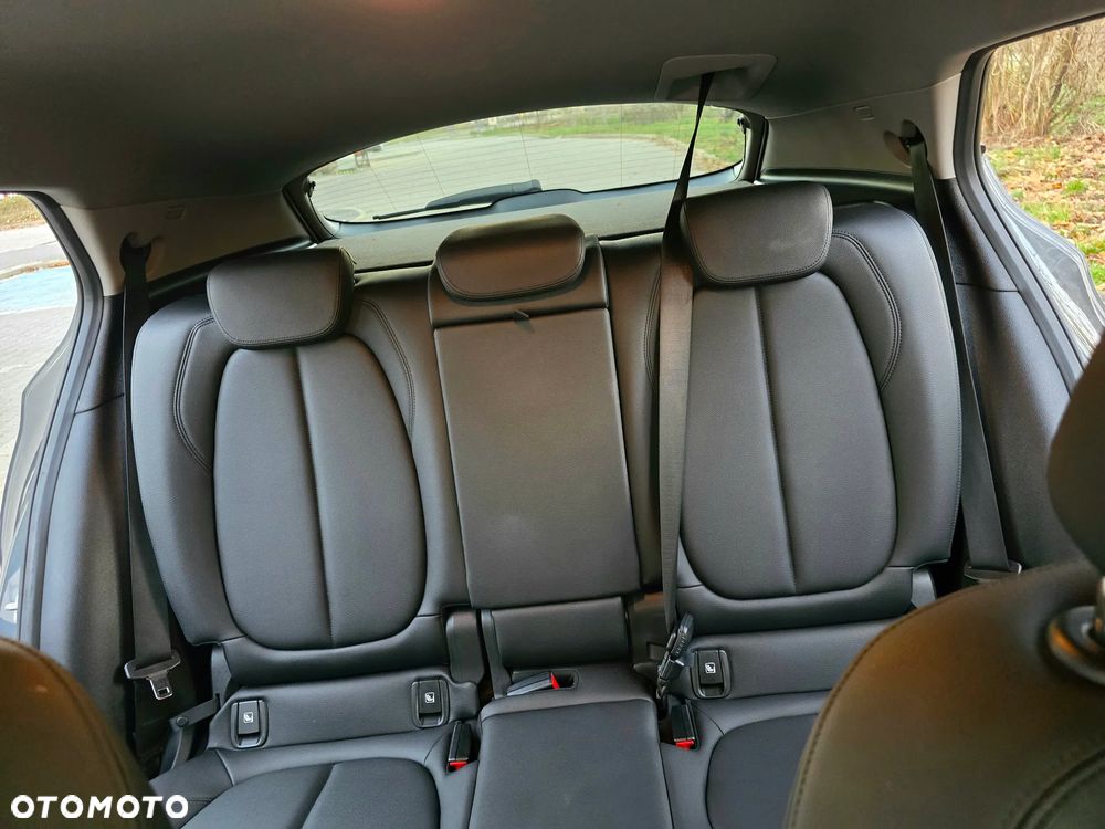 BMW X2 sDrive18d - 25