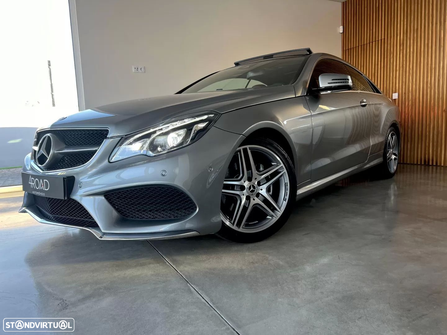 Mercedes-Benz E 220 CDI Coupe 7G-TRONIC - 31