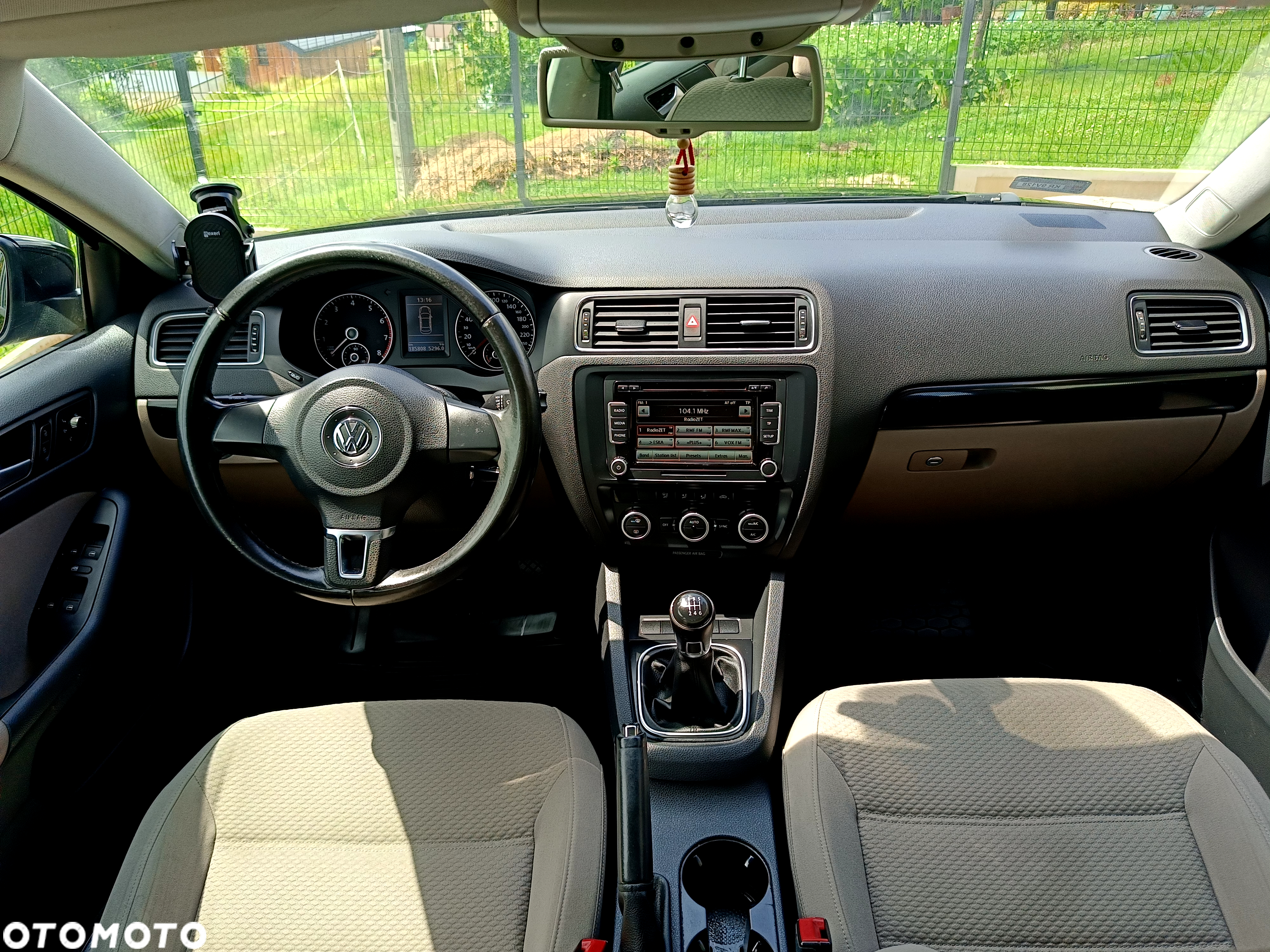 Volkswagen Jetta 1.4 TSI Comfortline - 27