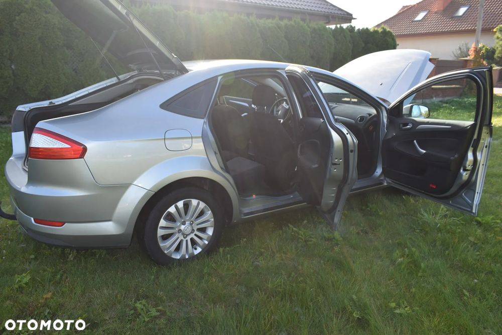 Ford Mondeo 1.6 Ti-VCT Trend - 13