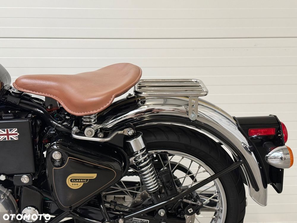 Royal Enfield Classic - 34