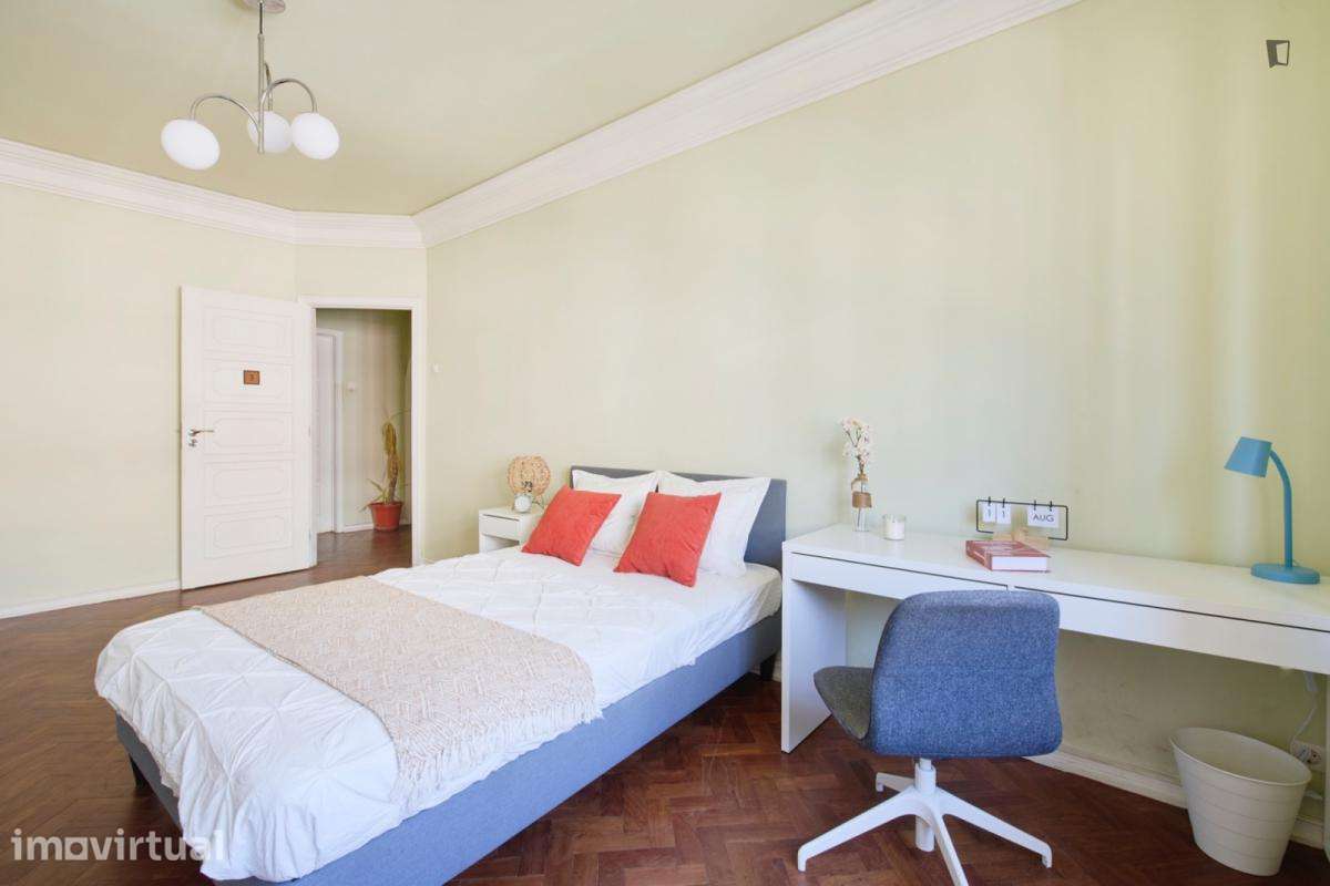 Quarto - localizado em Amoreiras Lisbon - Grande imagem: 4/17