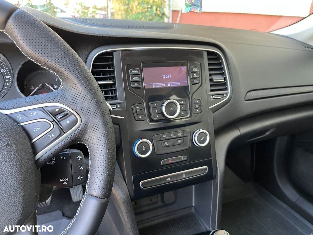 Renault Megane Energy dCi Life - 12
