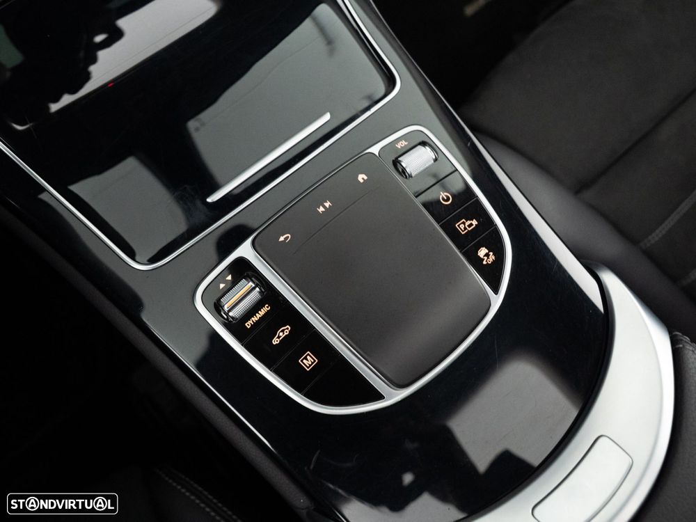 Mercedes-Benz GLC 300 de 4Matic - 25