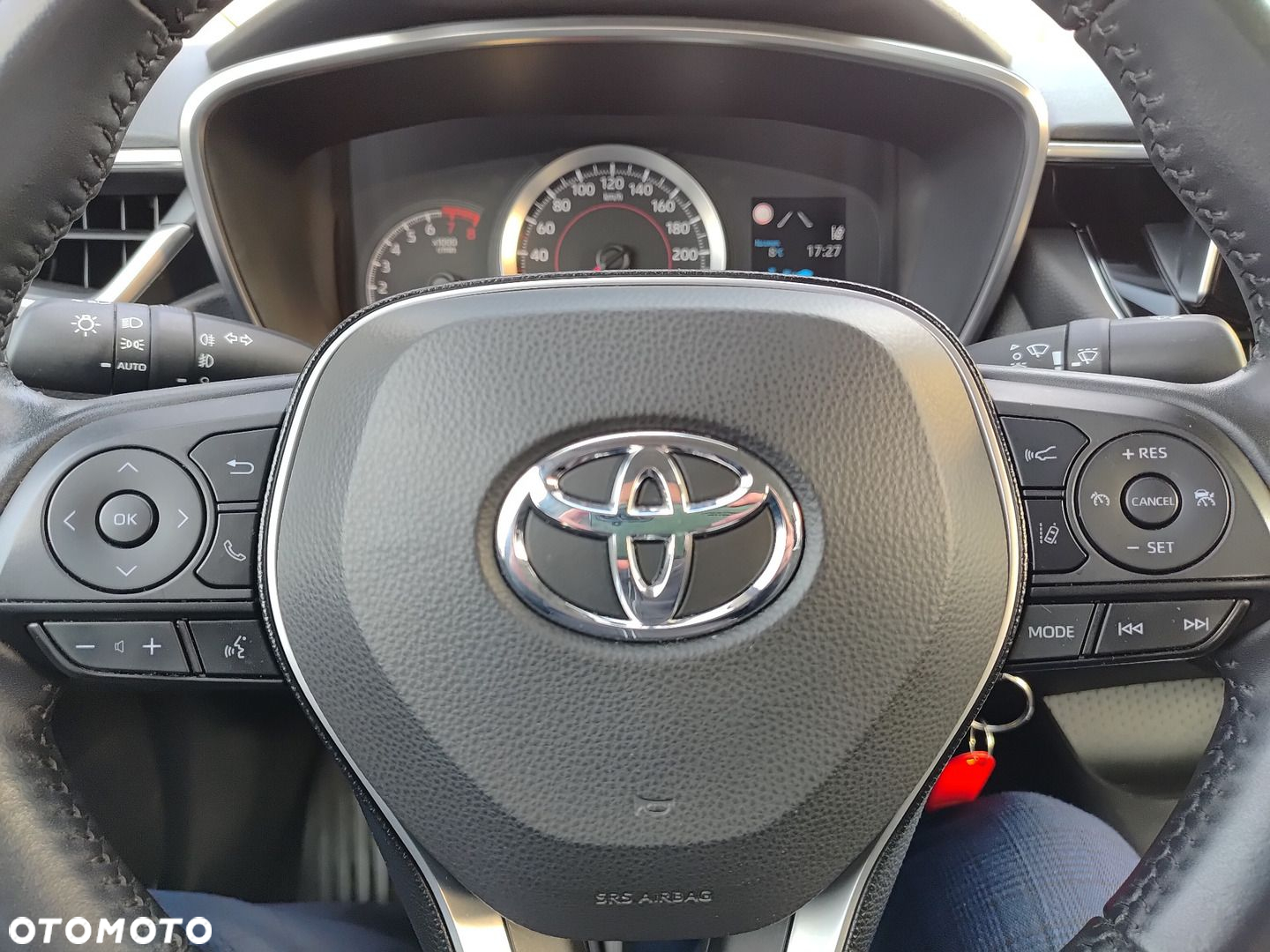 Toyota Corolla - 18