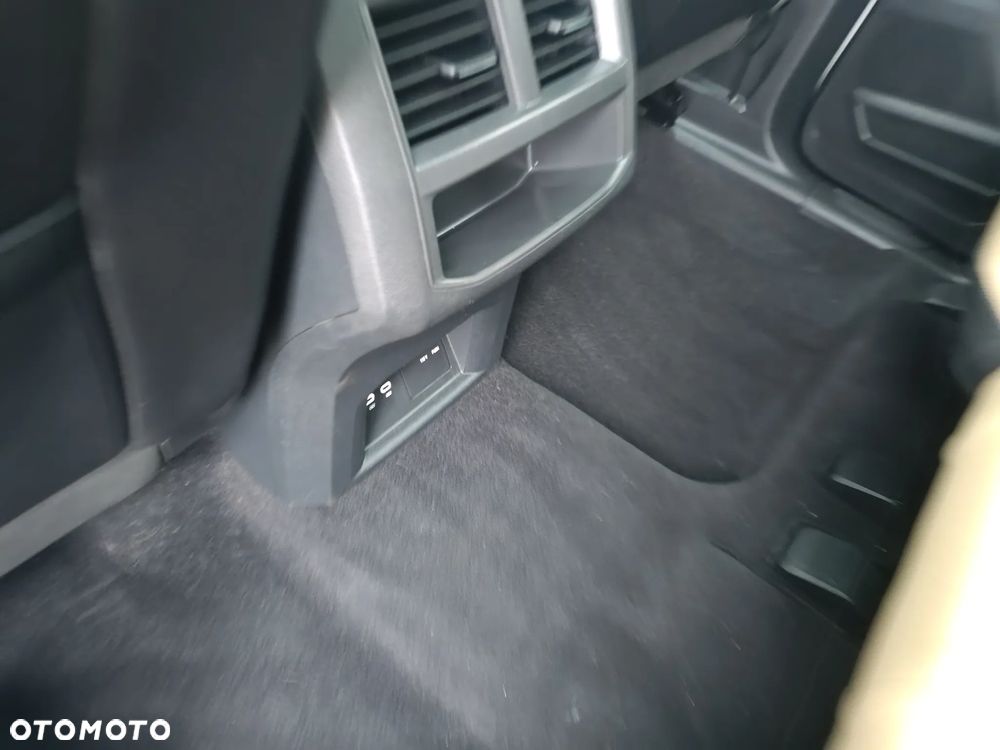 Volkswagen Atlas - 11