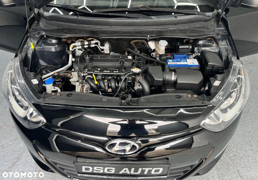Hyundai i20 - 33