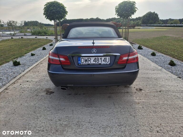 Mercedes-Benz Klasa E 250 BlueEFFICIENCY 7G-TRONIC Avantgarde - 5