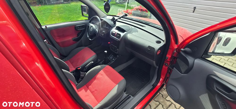 Opel Combo - 8