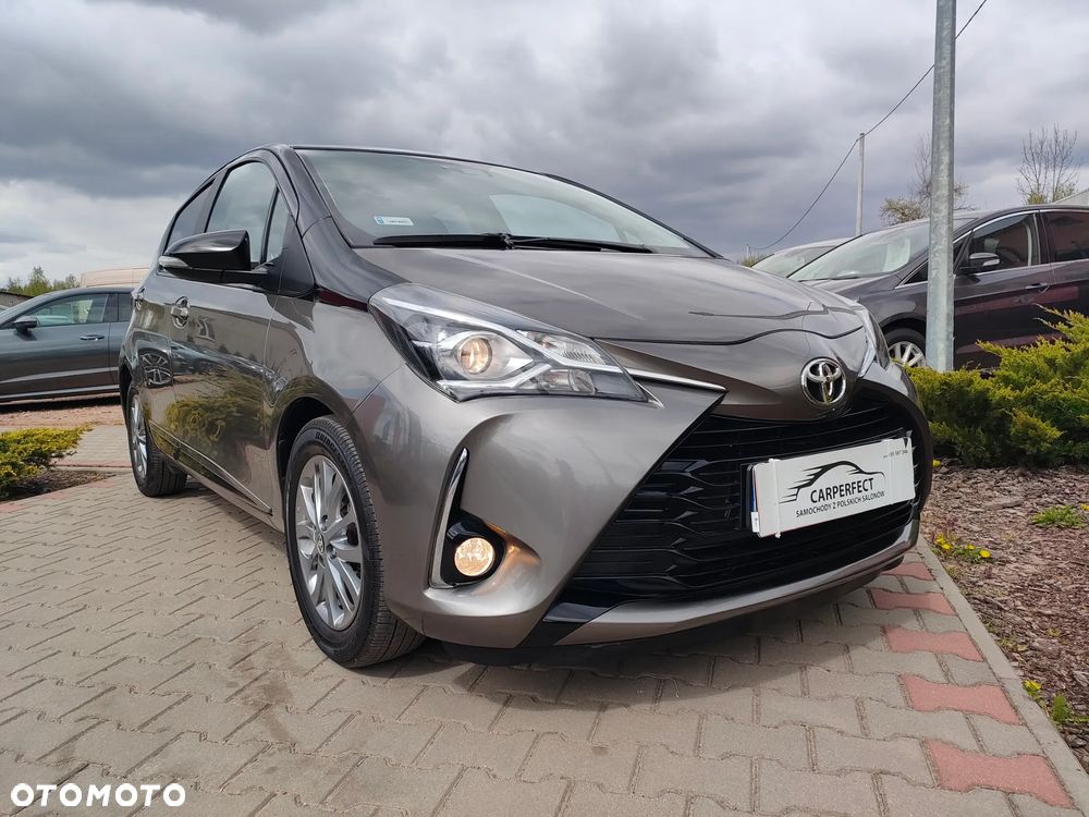 Toyota Yaris 1.0 Premium - 8