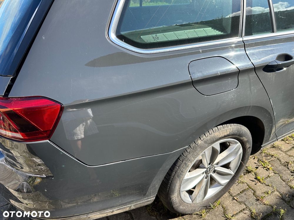 Volkswagen Passat 2.0 TDI Business DSG - 11