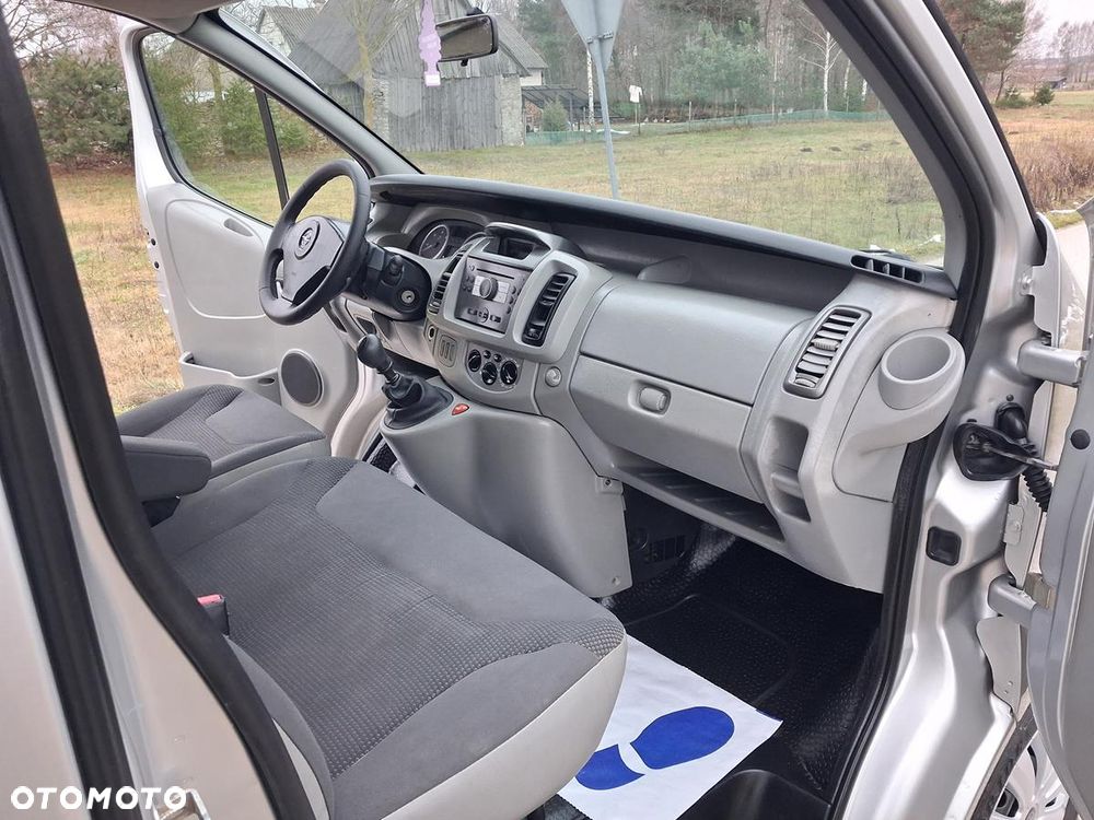 Renault Trafic - 20