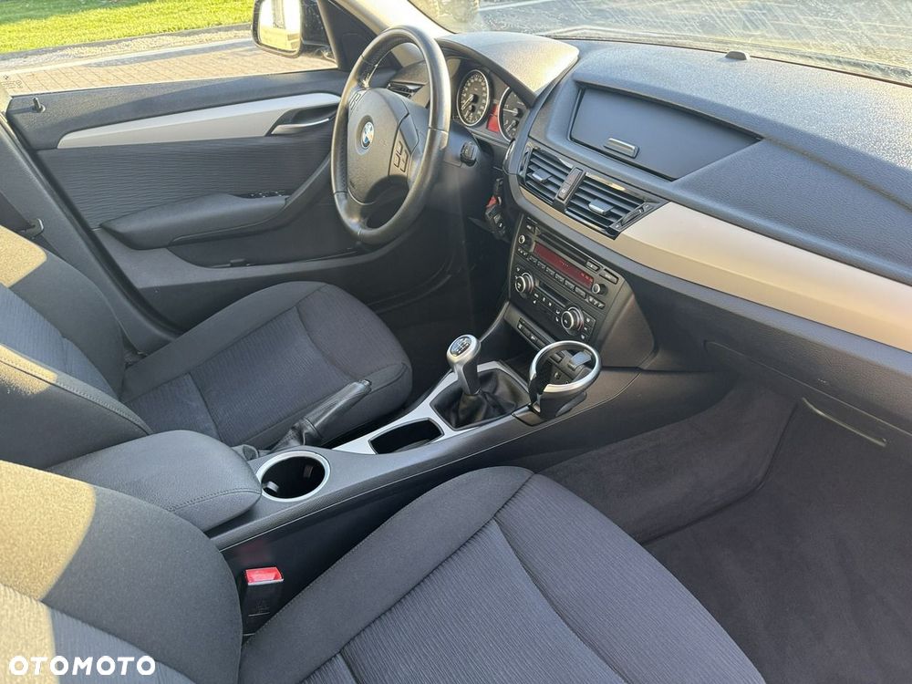 BMW X1 sDrive18d - 25