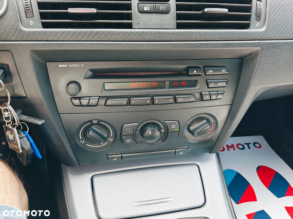 BMW Seria 3 318i - 22