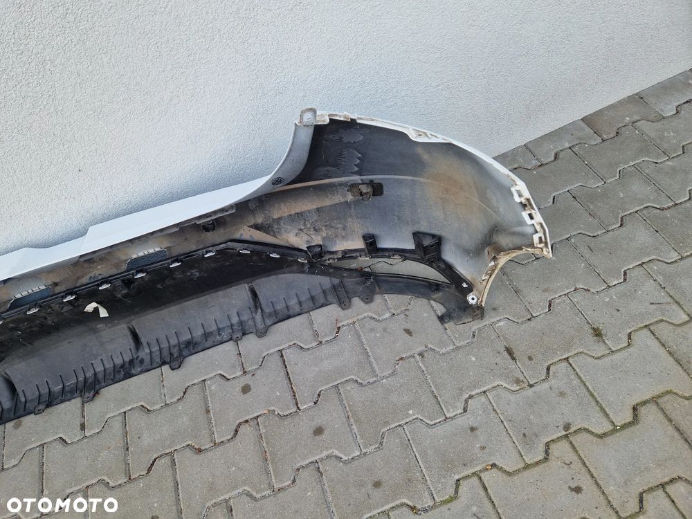 Zderzak Hyundai I20 III tyl 2020 - - 8