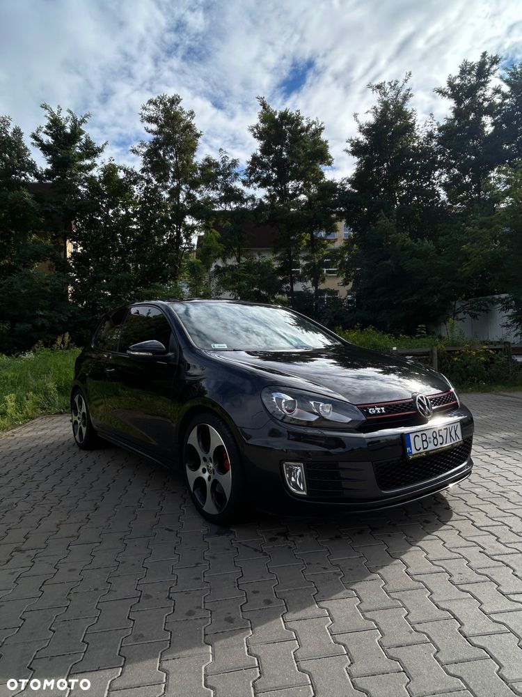 Volkswagen Golf - 12