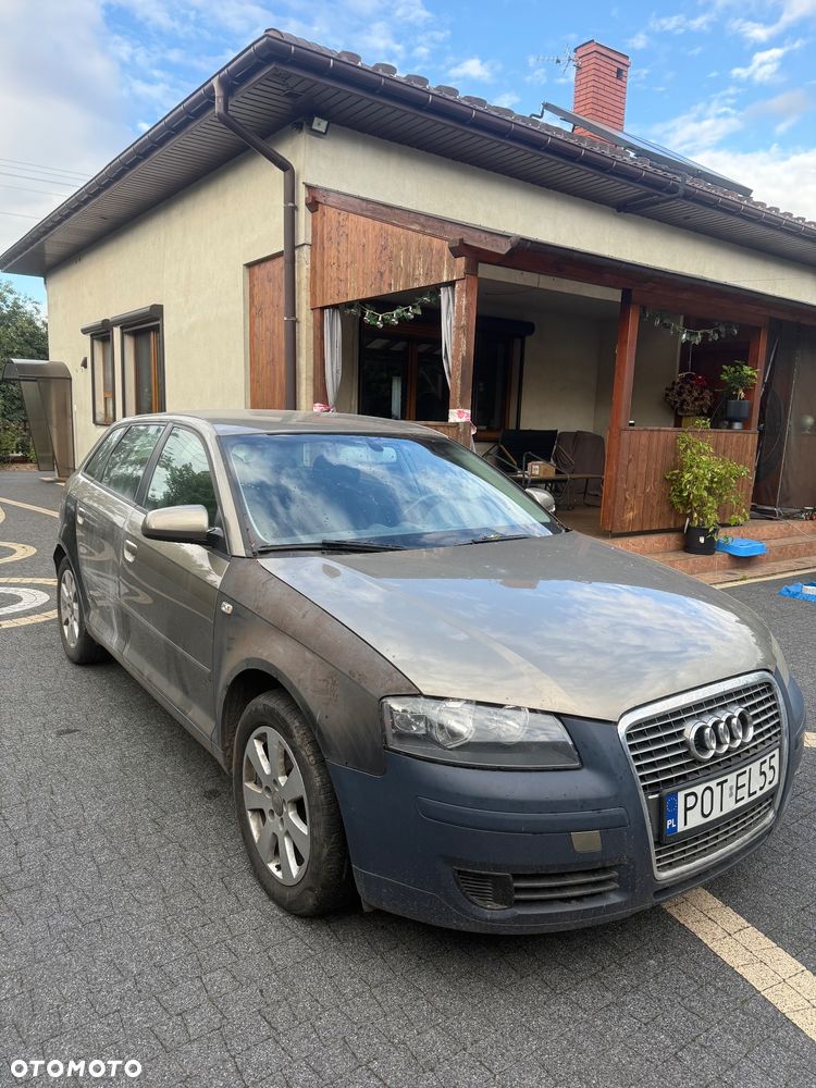 Audi A3 Sportback 2.0 TDI Attraction - 2