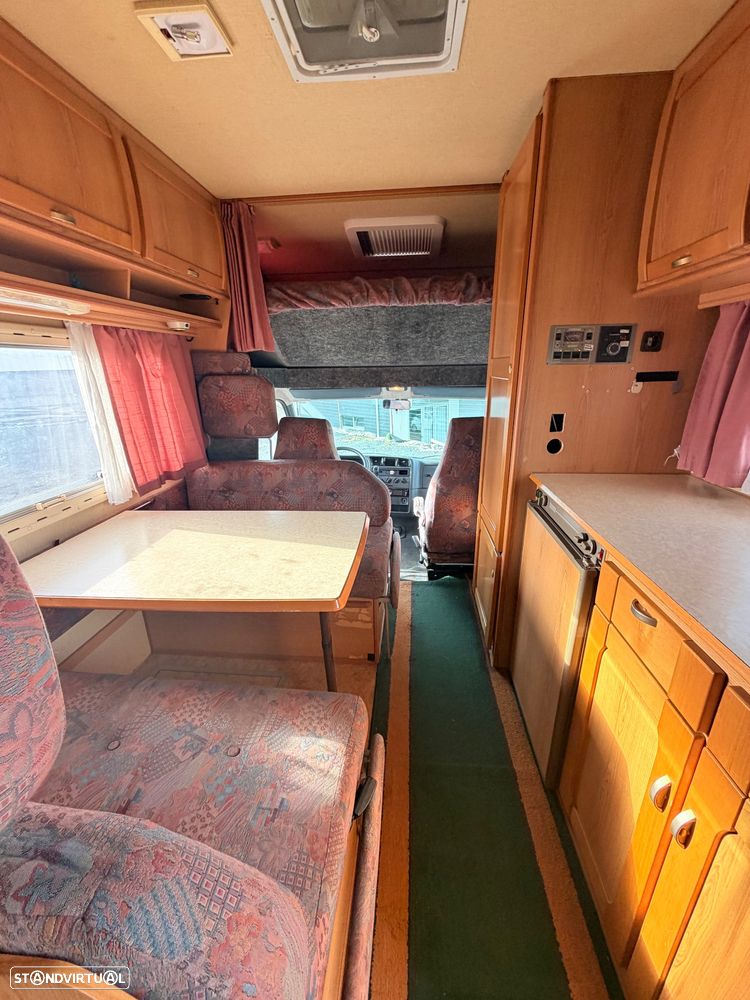 Euramobil Euramobil Fiat Ducato 2.5D motor iveco - 6 lugares livrete - 10